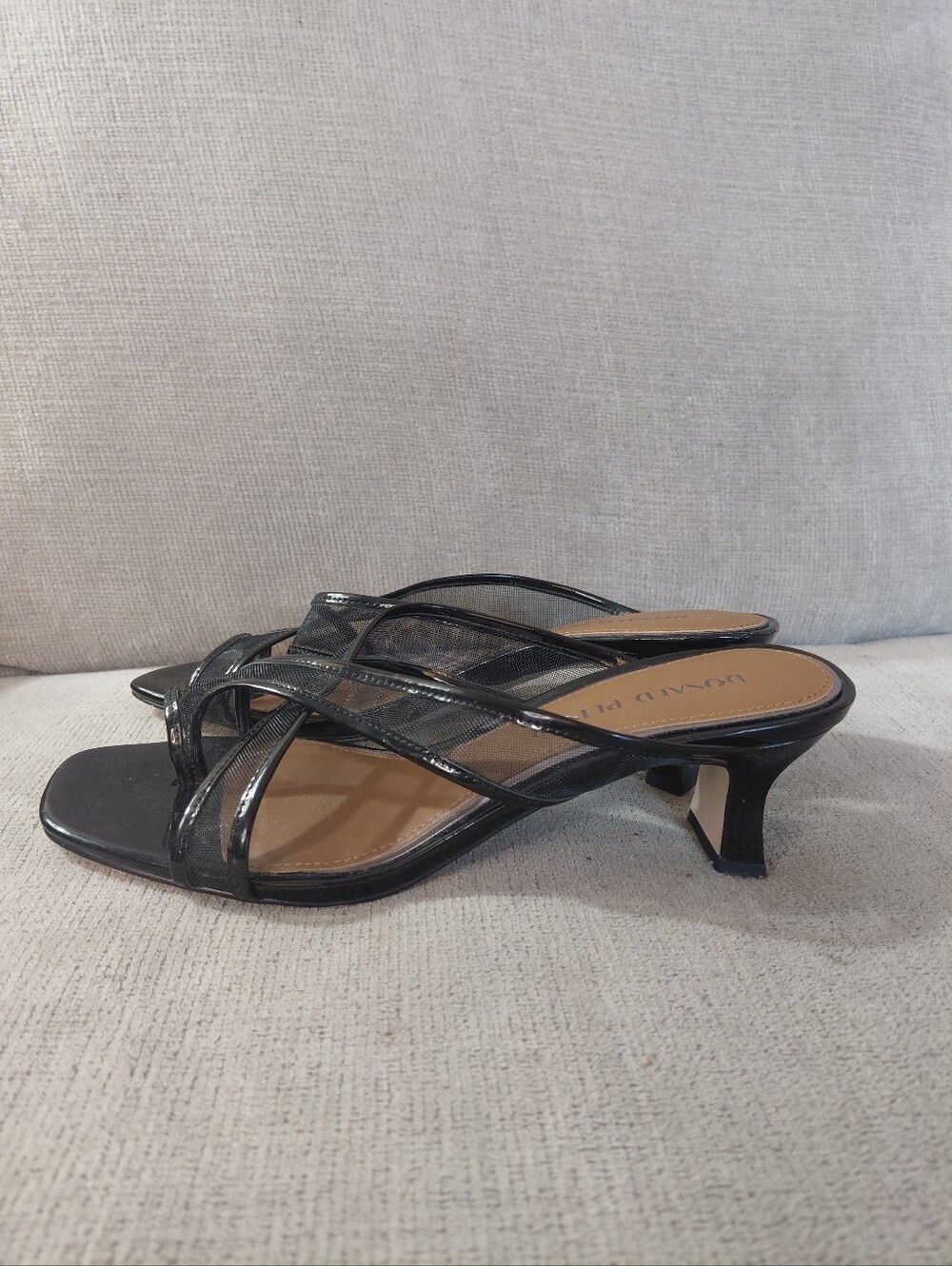 Donald J. Pliner Kiss Black Patent Nylon Mesh Strappy Mule Sandals Size 8.5 - Picture 6 of 11